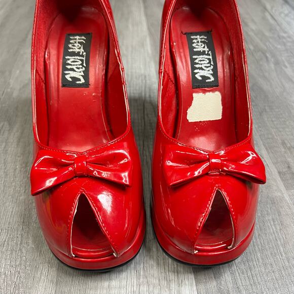 Vintage Hot Topic Red Faux Leather Platform Peep Toe Heels Pumps Pin Up - Picture 3 of 10